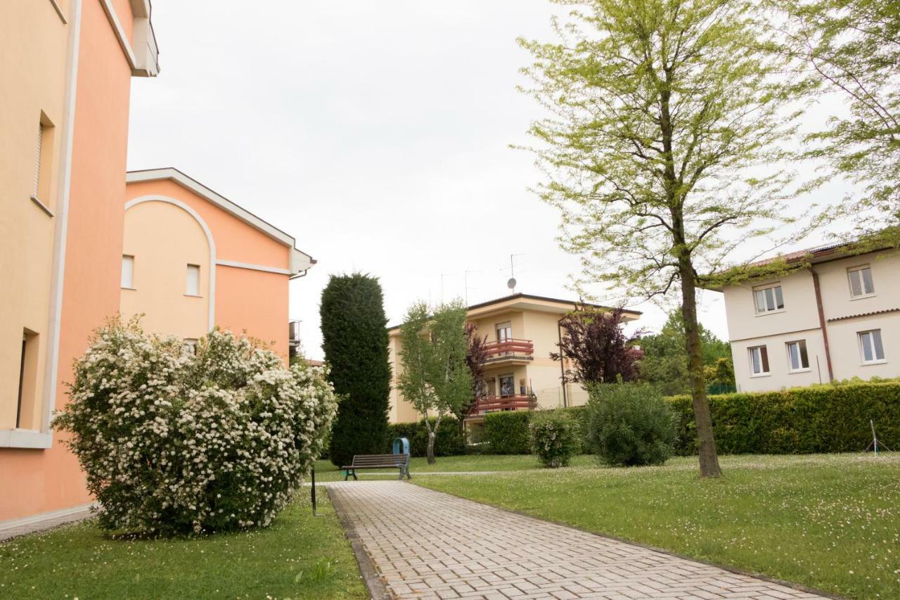 Sirmione Acque Del Garda Apartments Экстерьер фото